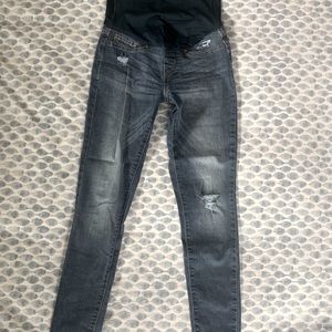Levi’s maternity skinny Jean